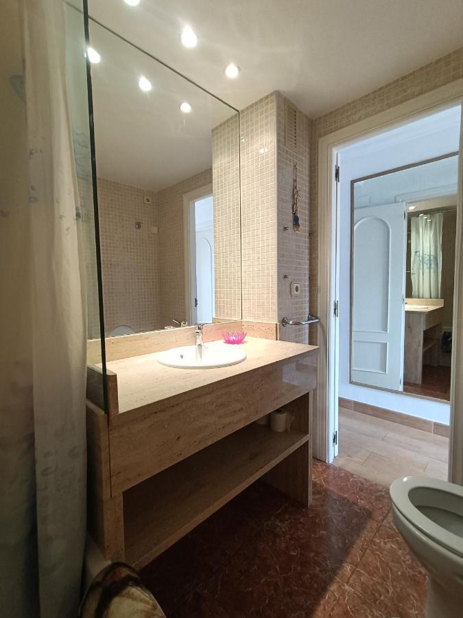 Apartamento En La Cala de Finestra Extérieur photo